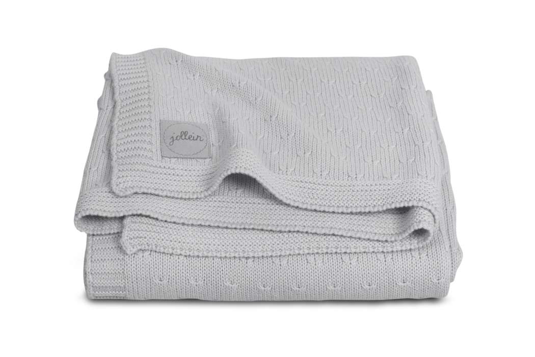 Deken_100x150cm_Soft_knit_light_grey_35b7b32a-2180-41aa-ab0b-d7f18549fc5f