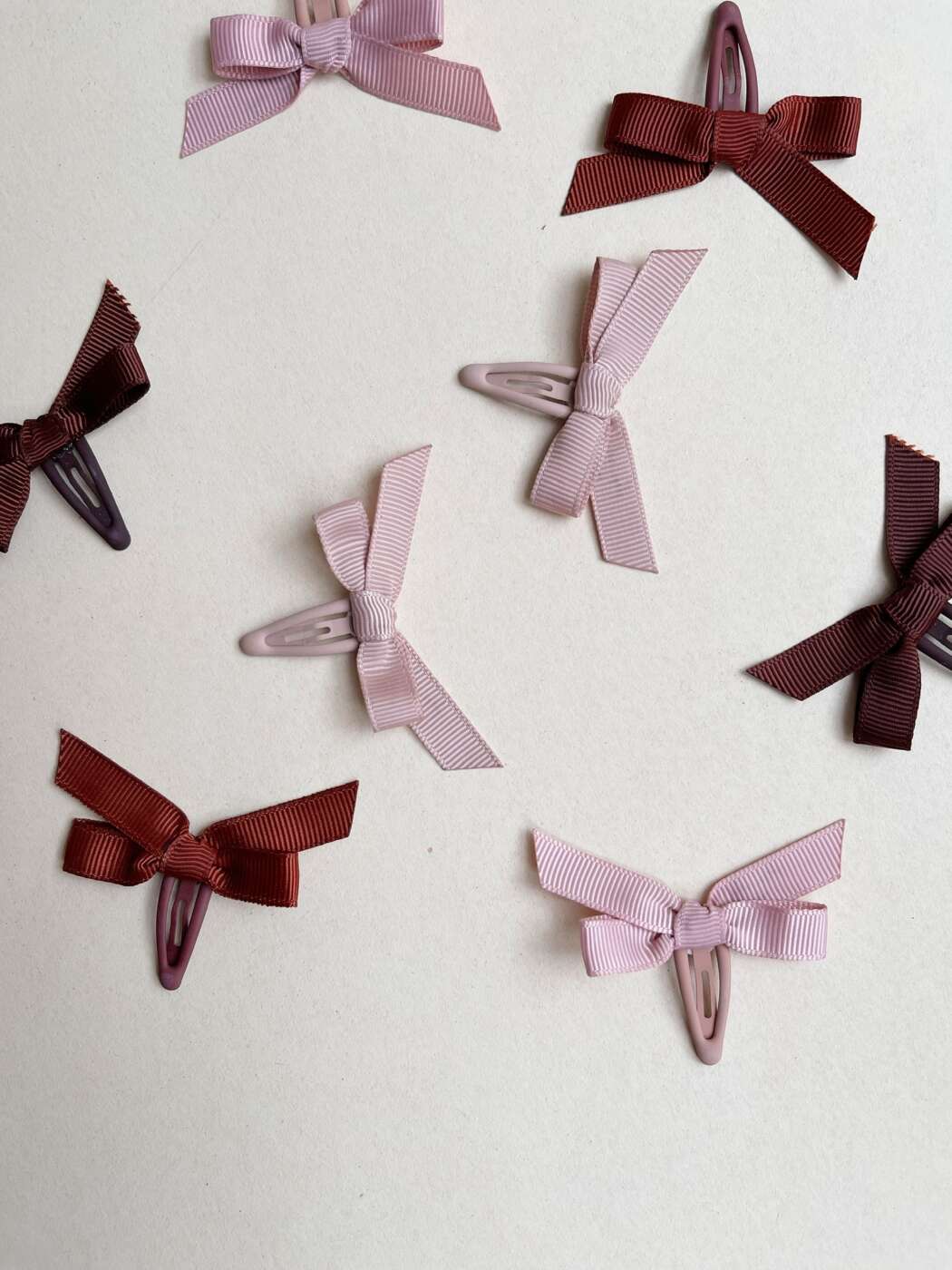 KS2486 8 PACK HAIR CLIPS BOW BLUSH Extra 0